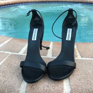 Steve Madden Stecy strappy heels
